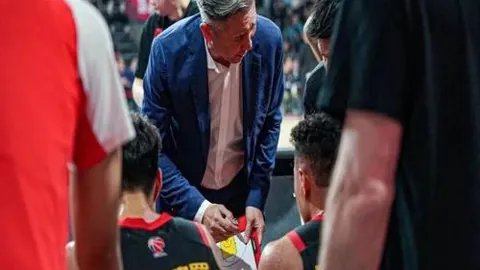 辽篮12月报价哈雷尔，观赛后取消报价